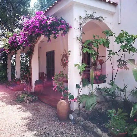 Arcobaleno Villa *